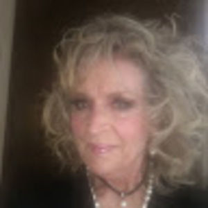 Meet your Posher, Beckie